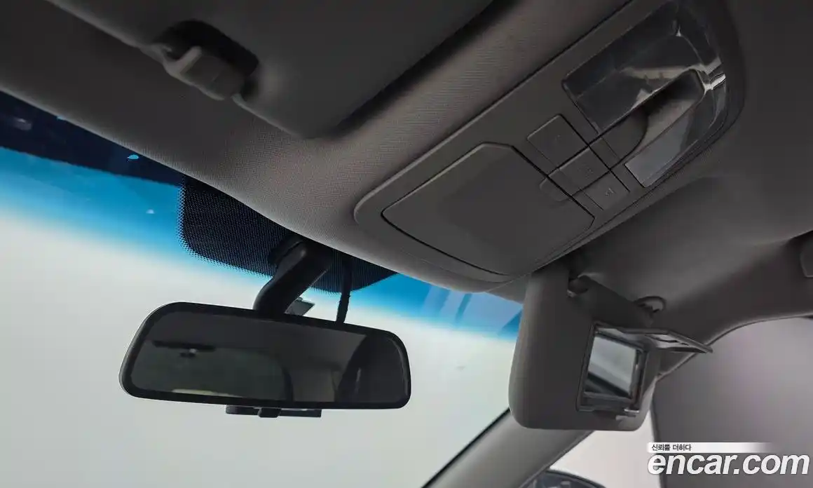 SsangYong TIBOLI 2016 1.6 Автомат в Москве № 421309, фото 17