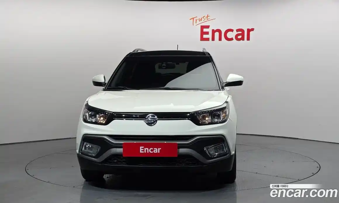 SsangYong TIBOLI 2016 1.6 Автомат в Москве № 421309, фото 3