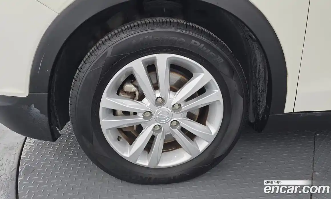 SsangYong TIBOLI 2016 1.6 Автомат в Москве № 421309, фото 5