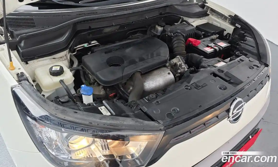 SsangYong TIBOLI 2016 1.6 Автомат в Москве № 421309, фото 6