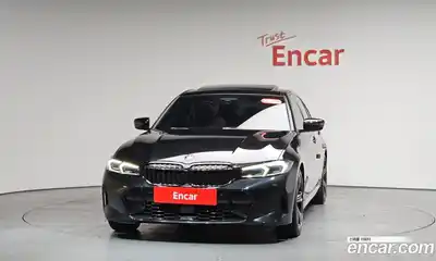 BMW 3-Series 2023 2.0 Автомат в Москве № 425559, миниатюра 2