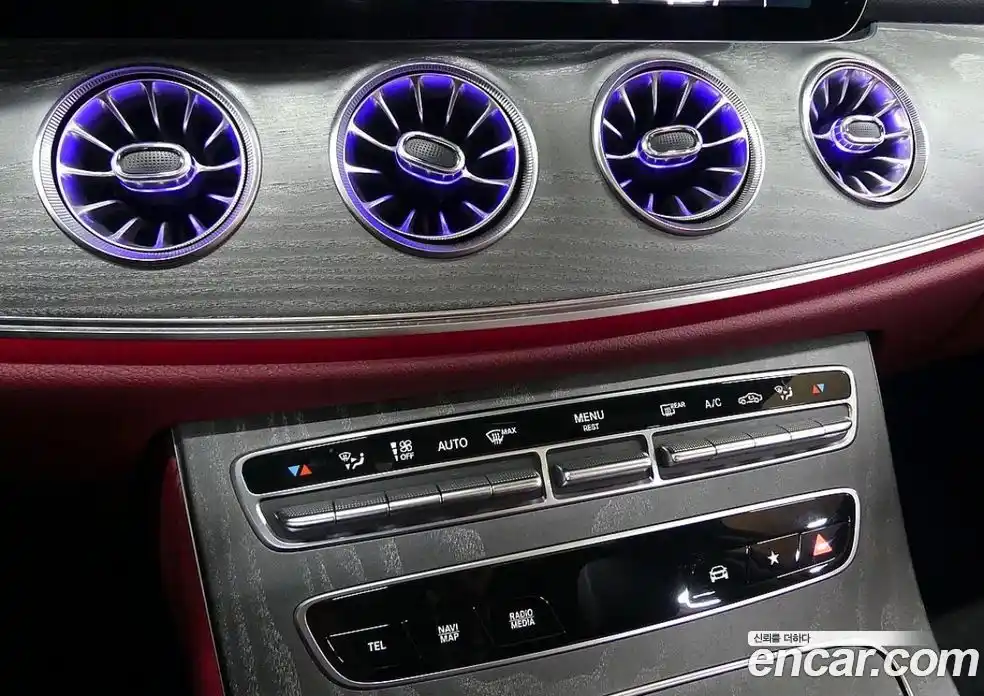 Mercedes-Benz CLS-Class 2023 3.0 Автомат в Москве № 427489, фото 18