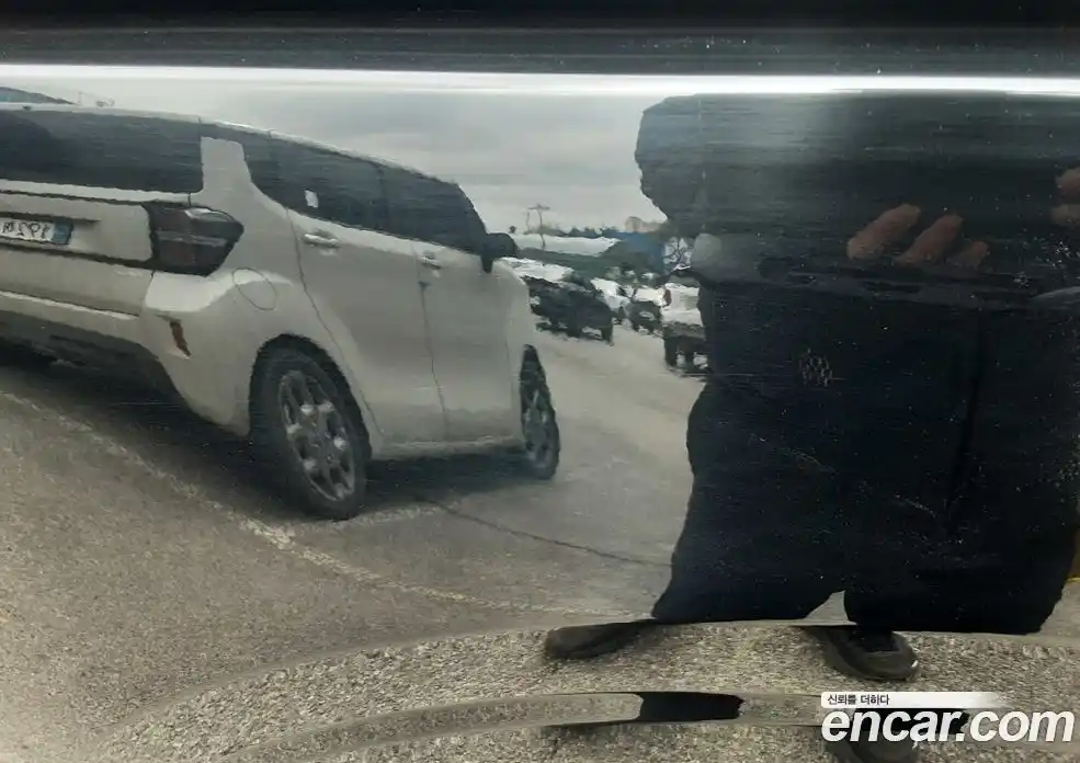 Kia Canival 2024 3.5 Автомат в Москве № 452724, фото 9