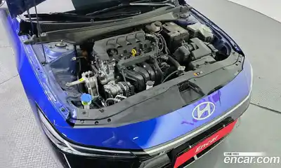 Hyundai Avante 2024 1.6 Автомат в Москве № 45575, миниатюра 10