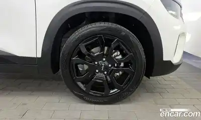 Kia Seltos 2025 1.6 Автомат в Москве № 459569, миниатюра 5