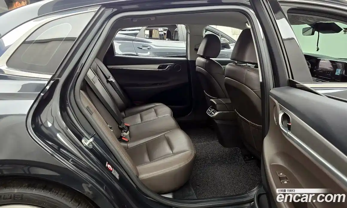 Hyundai Grandeur 2020 3.3 Автомат в Москве № 46469, фото 12