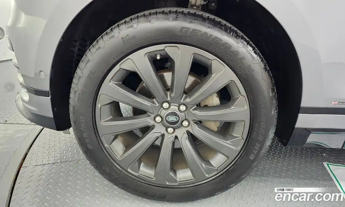 Land Rover Range-Rover Velar 2020 2.0 Автомат в Москве № 471263, фото 5