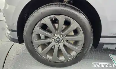 Land Rover Range-Rover Velar 2020 2.0 Автомат в Москве № 471263, миниатюра 5