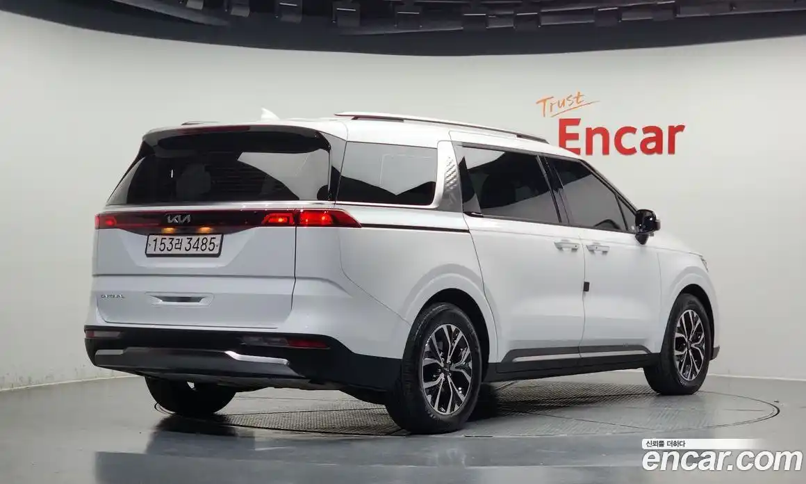 Kia Canival 2022 2.2 Автомат в Москве № 51388, фото 18