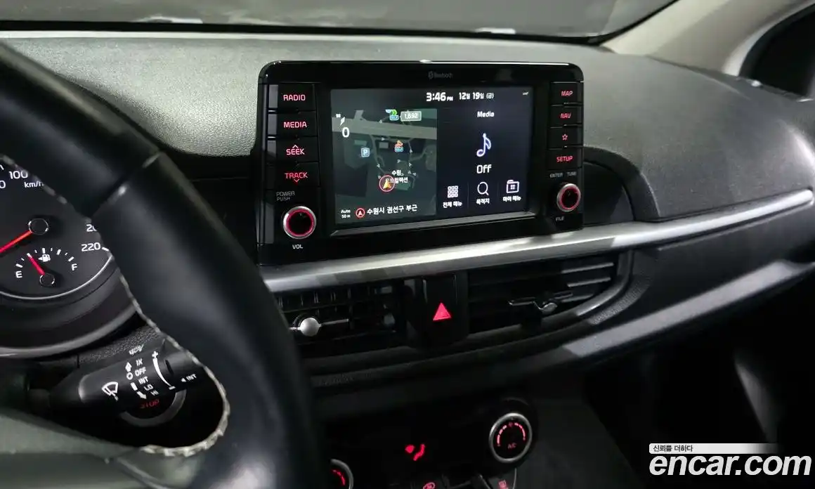 Kia Morning 2020 1.0 Автомат в Москве № 54947, фото 11