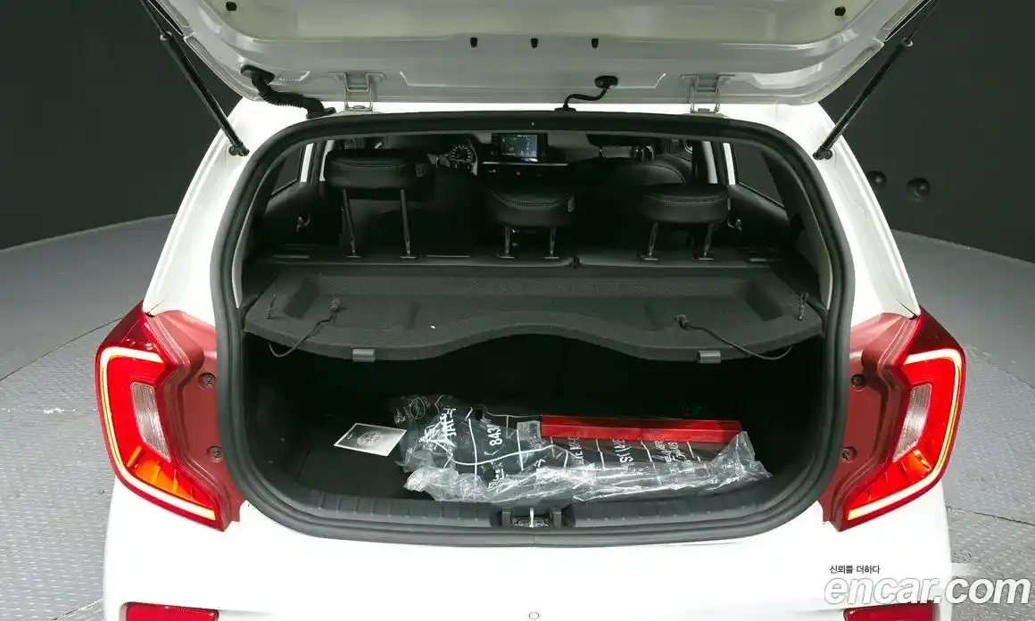 Kia Morning 2020 1.0 Автомат в Москве № 54947, фото 12