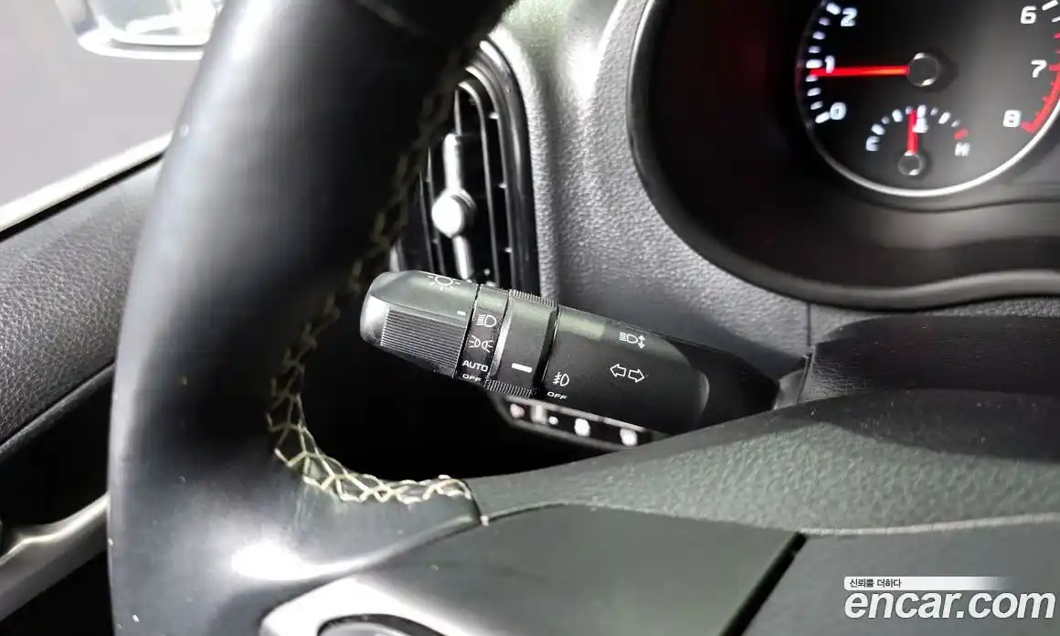 Kia Morning 2020 1.0 Автомат в Москве № 54947, фото 3