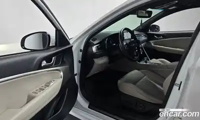 Genesis G70 2021 2.0 Автомат в Москве № 57538, миниатюра 12