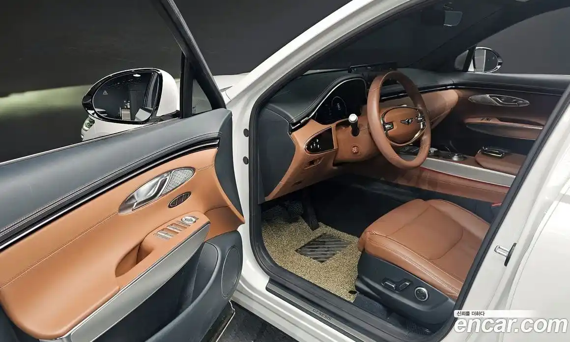 Genesis GV70 2023 2.5 Автомат в Москве № 57791, фото 12