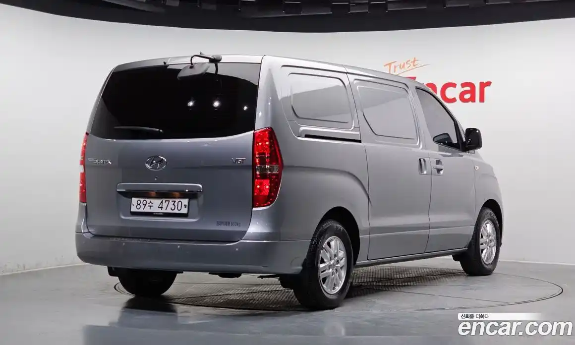 Hyundai Starex 2019 2.5 Автомат в Москве № 89322, фото 15