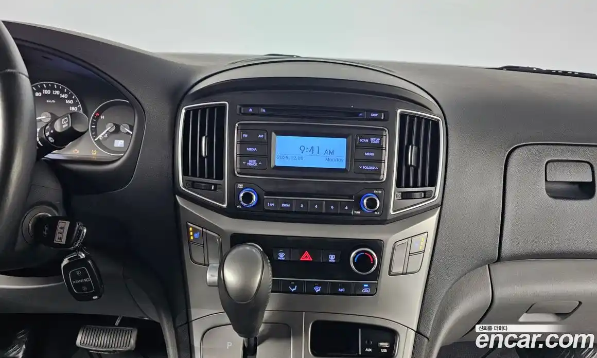 Hyundai Starex 2019 2.5 Автомат в Москве № 89322, фото 16