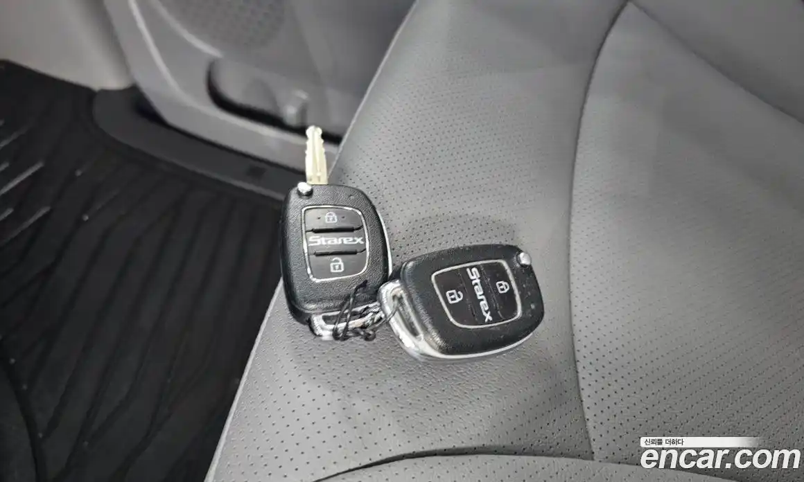 Hyundai Starex 2019 2.5 Автомат в Москве № 89322, фото 17