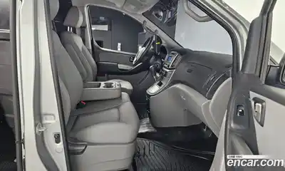 Hyundai Starex 2019 2.5 Автомат в Москве № 89322, миниатюра 6