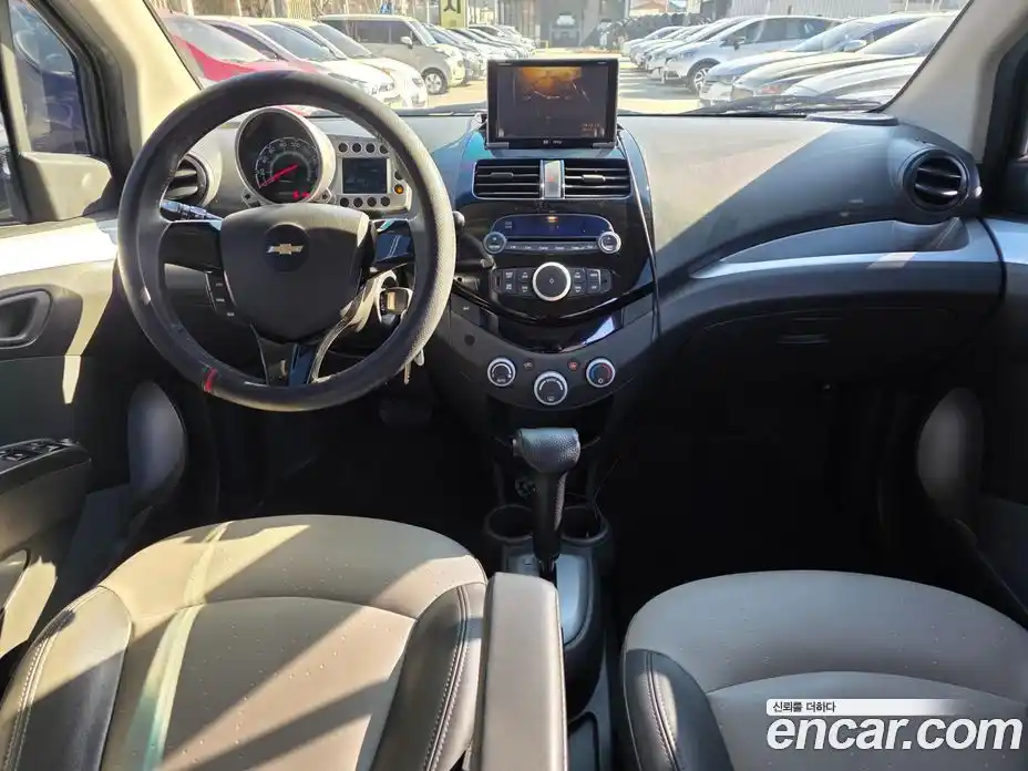 Chevrolet Spark 2012 1.0 Автомат в Москве № 103948, фото 11