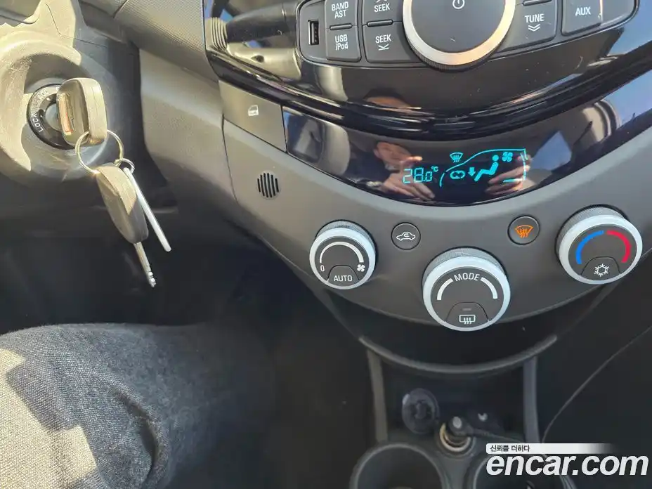 Chevrolet Spark 2012 1.0 Автомат в Москве № 103948, фото 17