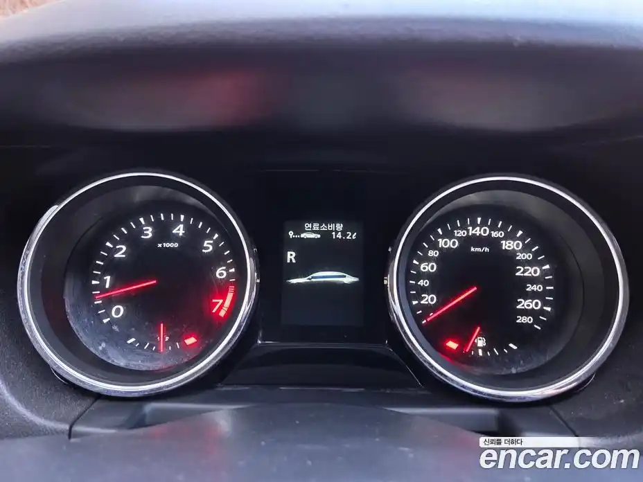 Renault SM7 2016 2.5 Автомат в Москве № 106019, фото 13