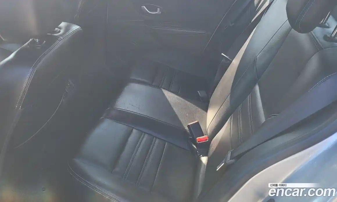 Renault SM3 2013 1.6 Автомат в Москве № 106098, фото 12