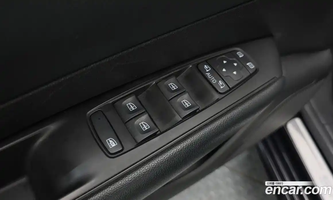 Renault SM6 2016 2.0 Автомат в Москве № 106124, фото 1