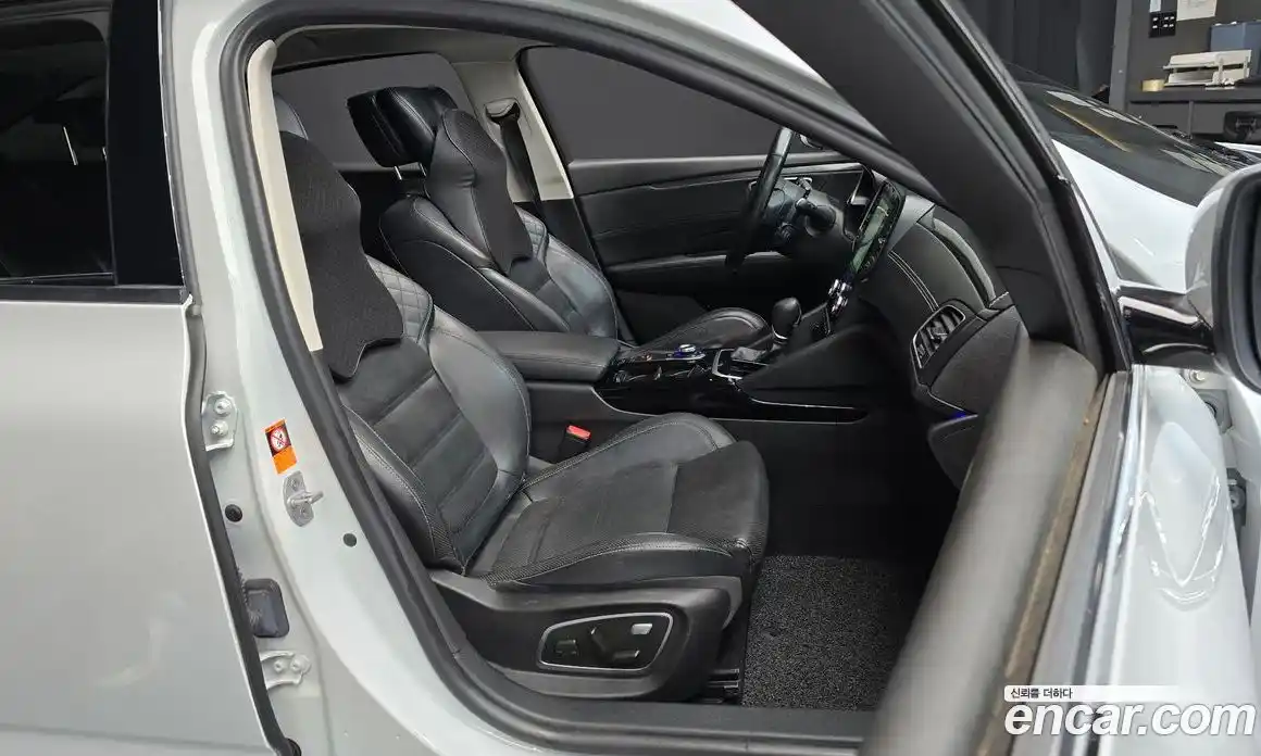 Renault SM6 2017 1.5 Автомат в Москве № 106439, фото 16