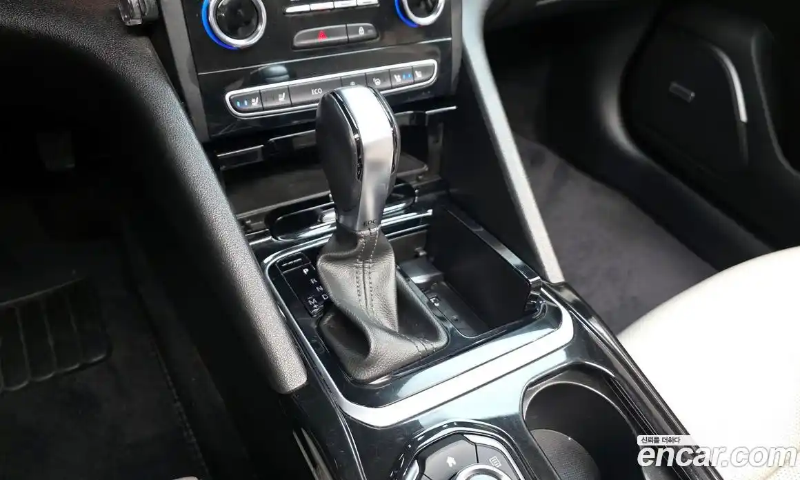 Renault SM6 2019 1.6 Автомат в Москве № 107300, фото 9