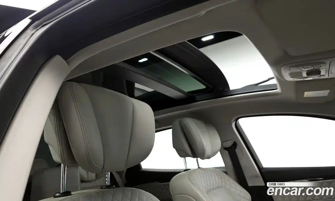 Renault SM6 2019 1.6 Автомат в Москве № 107300, фото 10