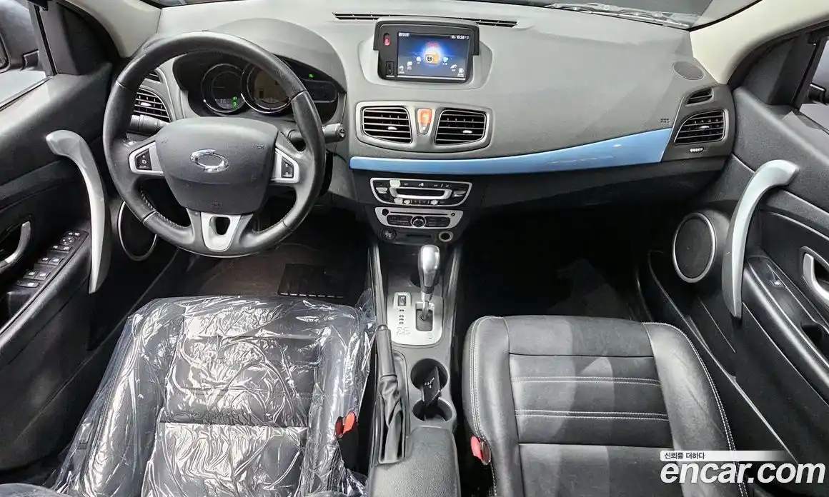 Renault SM3 2015 Автомат в Москве № 107499, фото 15