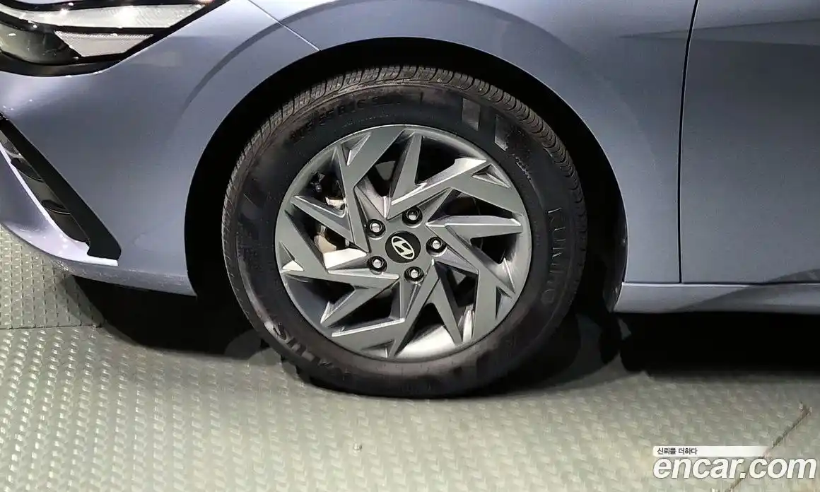 Hyundai Avante 2024 1.6 Автомат в Москве № 109322, фото 14