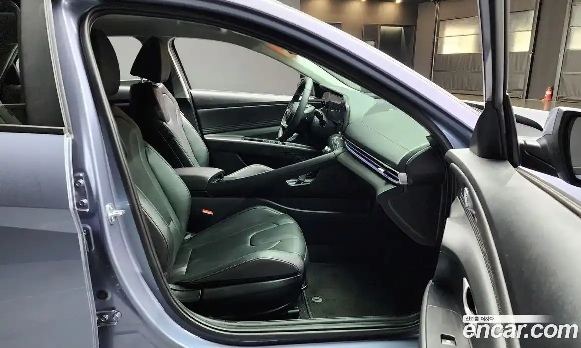 Hyundai Avante 2024 1.6 Автомат в Москве № 109322, фото 3