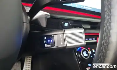 Hyundai Santa Fe 2024 2.5 Автомат в Москве № 111675, миниатюра 6