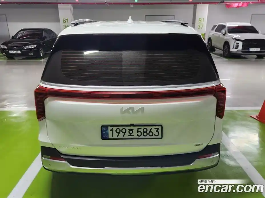 Kia Canival 2025 1.6 Автомат в Москве № 114031, фото 4