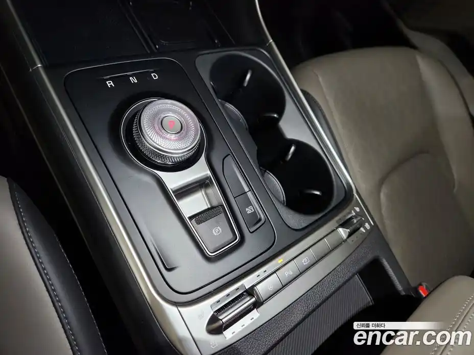 Kia Canival 2025 1.6 Автомат в Москве № 114031, фото 9