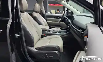 Kia Canival 2025 1.6 Автомат в Москве № 119186, миниатюра 3