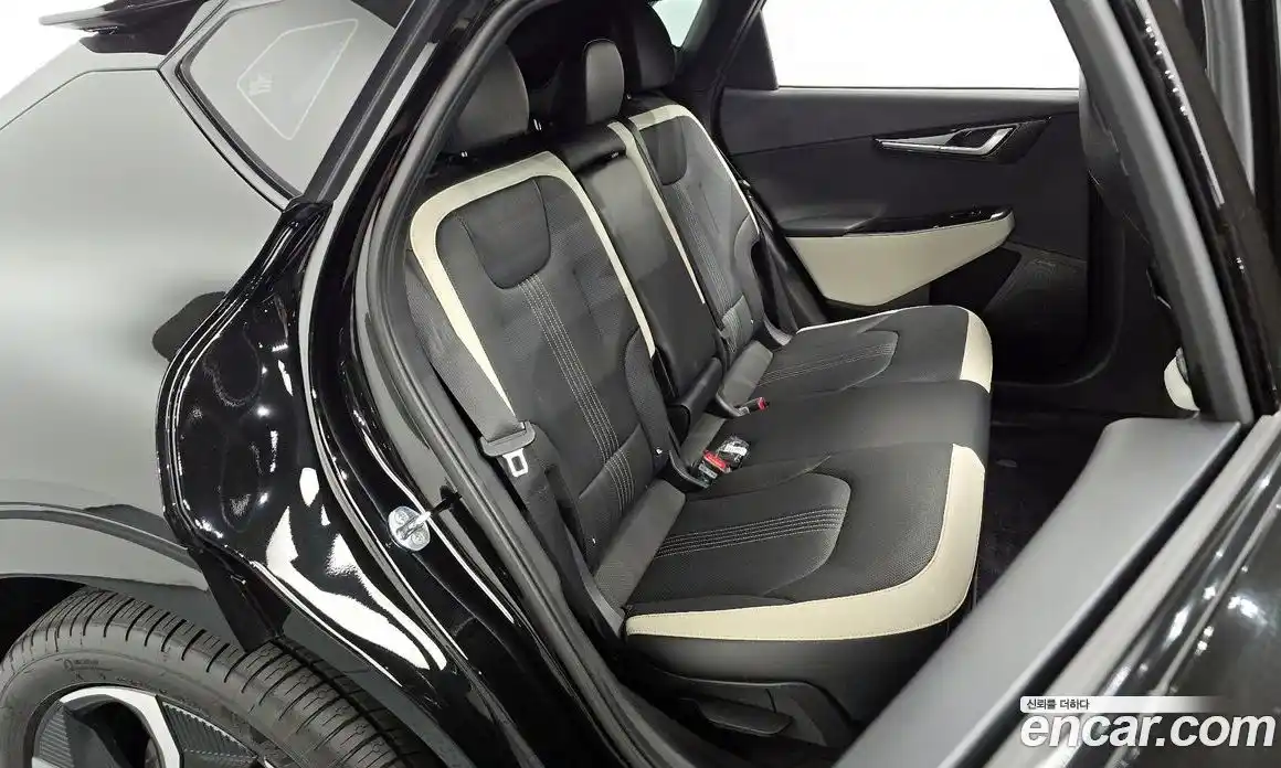 Kia EV6 2023 0.1 Автомат в Москве № 119360, фото 5