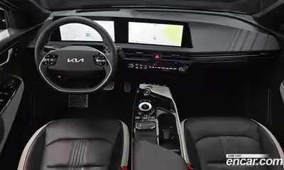 Kia EV6 2023 0.1 Автомат в Москве № 119360, миниатюра 7