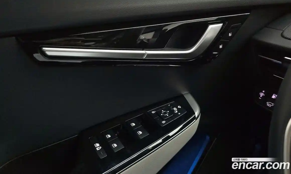 Kia EV6 2023 0.1 Автомат в Москве № 119360, фото 10