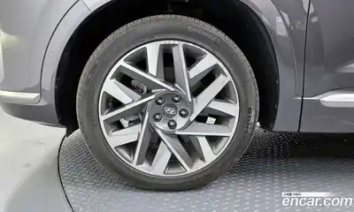 Hyundai Santa Fe 2023 2.5 Автомат в Москве № 119667, миниатюра 4