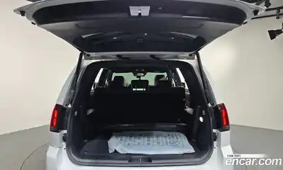 Kia Mohave 2024 3.0 Автомат в Москве № 121047, миниатюра 9