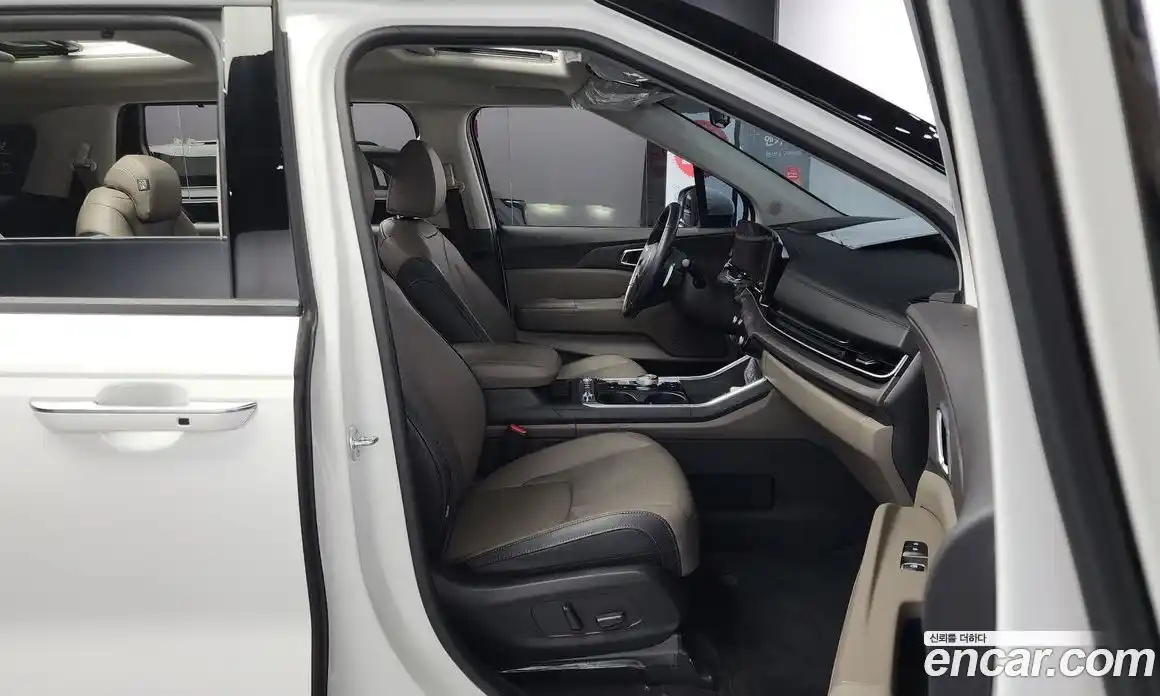 Kia Canival 2025 1.6 Автомат в Москве № 121825, фото 16