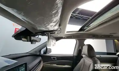 Kia Canival 2025 1.6 Автомат в Москве № 121825, миниатюра 6