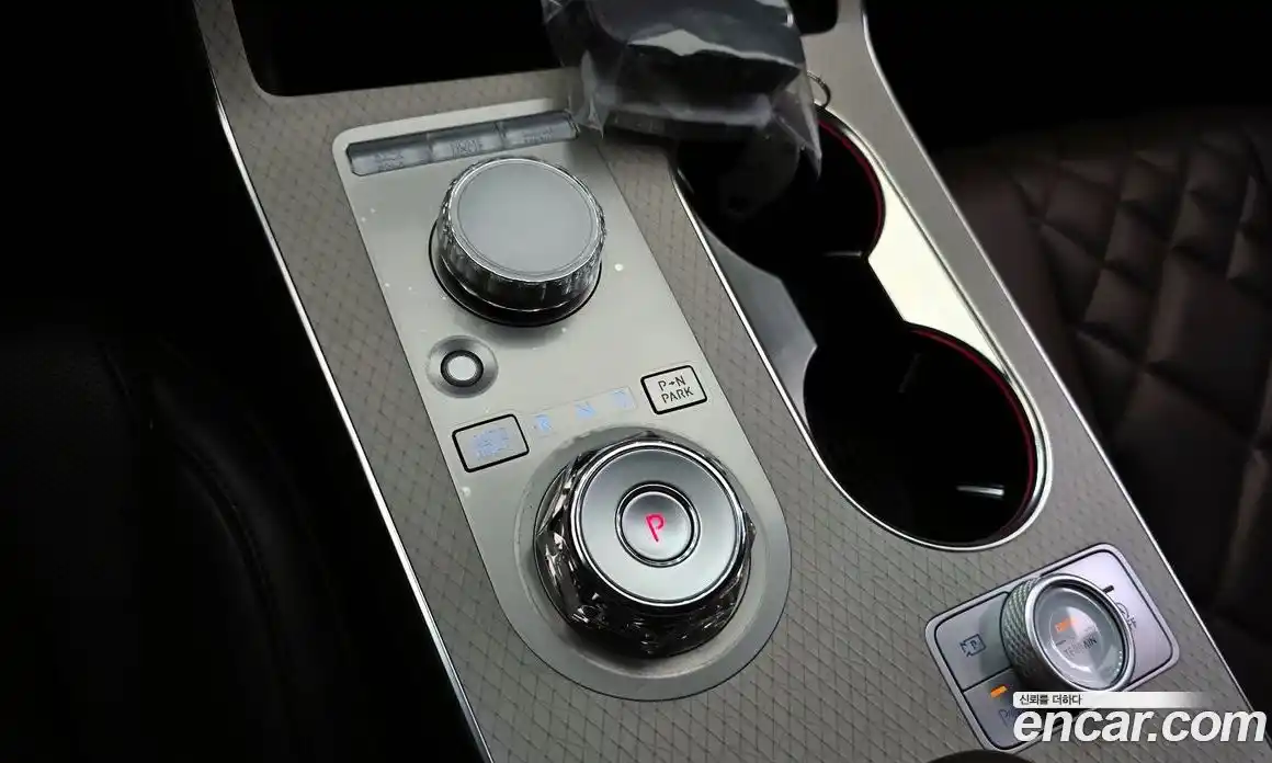 Genesis GV80 2025 2.5 Автомат в Москве № 122491, фото 9