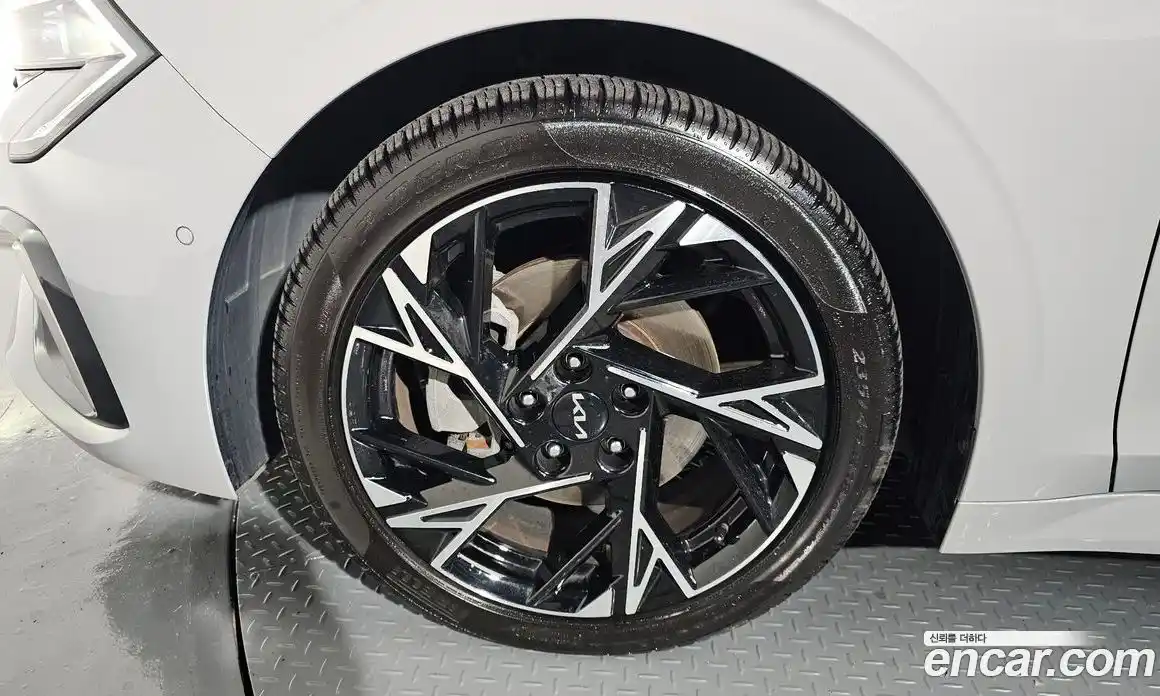 Kia K5 2024 1.6 Автомат в Москве № 124252, фото 13