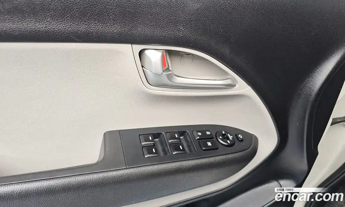 Kia Ray 2023 1.0 Автомат в Москве № 124410, фото 16