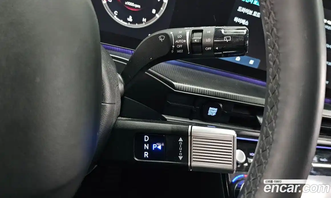 Hyundai Santa Fe 2024 2.5 Автомат в Москве № 124829, фото 15