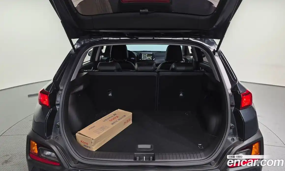 Hyundai Kona 2018 1.6 Автомат в Москве № 126097, фото 4