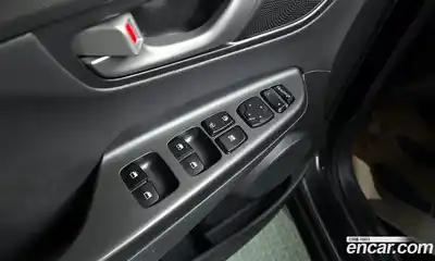 Hyundai Kona 2018 1.6 Автомат в Москве № 126097, миниатюра 7